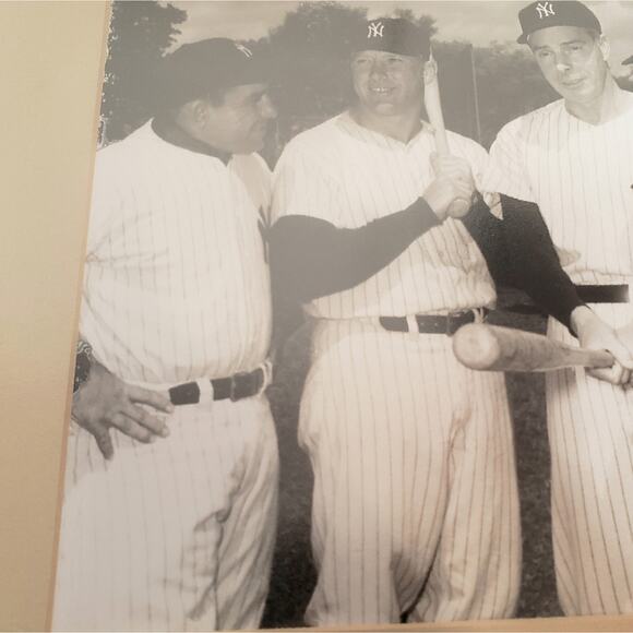Baseball New York Yankee Legends Wall Mount Photo Frame Collectible - Picture 4 of 8